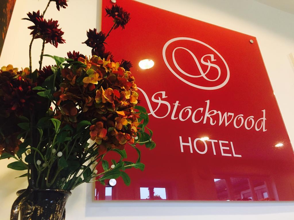 Stockwood Hotel - Luton Airport Buitenkant foto